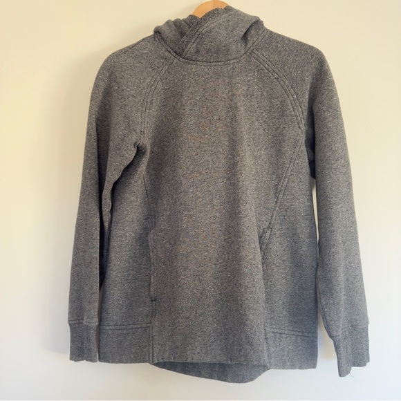 Lululemon Fleece Please pullover in Gray size: 6 - Picture 2 of 7